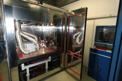 Leere offene HALT-Kammer